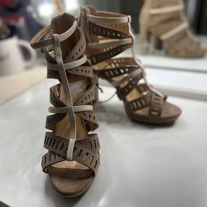 Jessica Simpson Maricia Block Heels